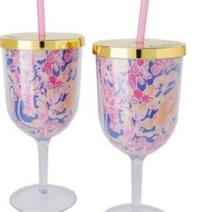 NWT Lilly Pulitzer Sip Sip Cups! ✨🥂